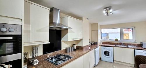 Vale House by Switchback Stays photo 13