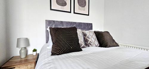 Vale House by Switchback Stays photo 23