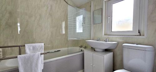 Vale House by Switchback Stays photo 4