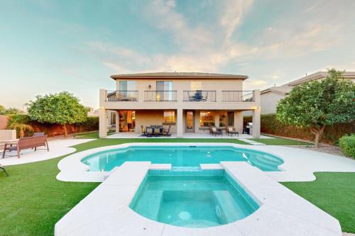 Luxe Golf-Course View Haven – Photos 3