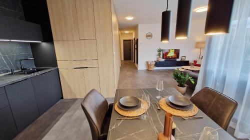 Hillshome - 84m2 moderný byt s terasou aj saunou