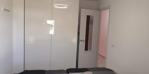Modernes Apartment in Los Juncos II mit Poolblick, 4 Etage in Top-Lage von Playa del Ingles