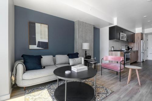 Część wypoczynkowa w obiekcie SoMa 1br w rooftop bbq concierge nr Bart SFO-1431