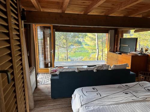Una cama o camas en una habitación de cassidylle