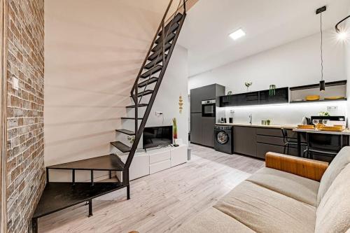 Chic Loft BP: Industrial Gem