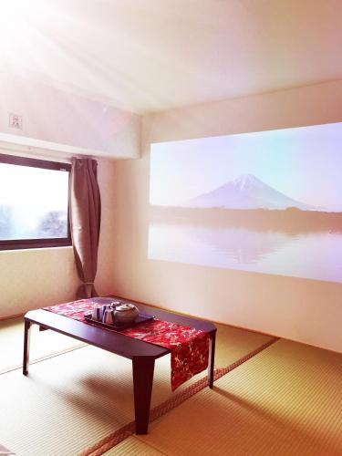 a room with a table in front of a window at belle via tokyo - Vacation STAY 60795v in Tokyo