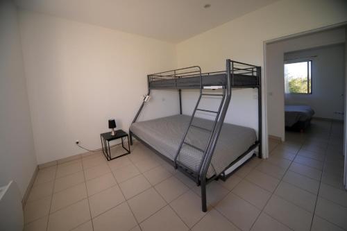 Postel nebo postele na pokoji v ubytování Gîte D&D avec piscine privative