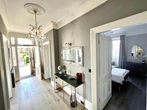 Immanuel House - Modern Luxury Victorian Home 1872 - Free Parking & SuperFast Fibre Optic WiFi photo 35