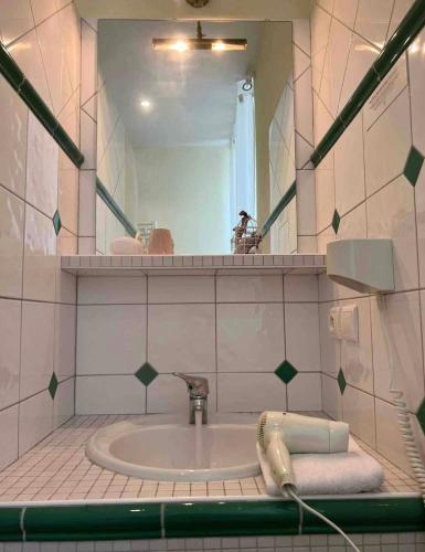 Ένα μπάνιο στο Chez Vanessa Entrée privée avec escalier