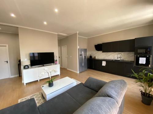 Appartement au cœur de Nice avec climatisation TV 또는 엔터테인먼트 센터