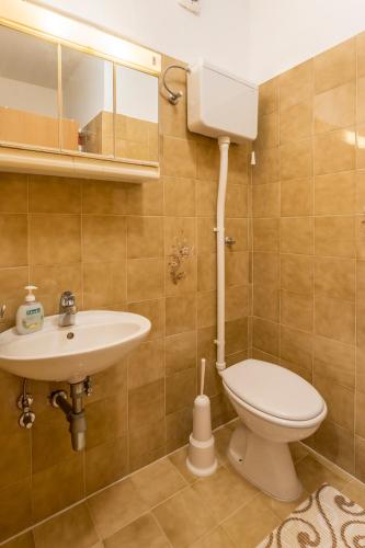 Studio Baska Voda 301c
