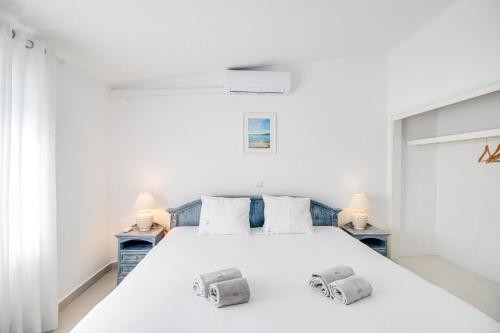 Modern Oasis 500m Beach with AC WiFi Pool