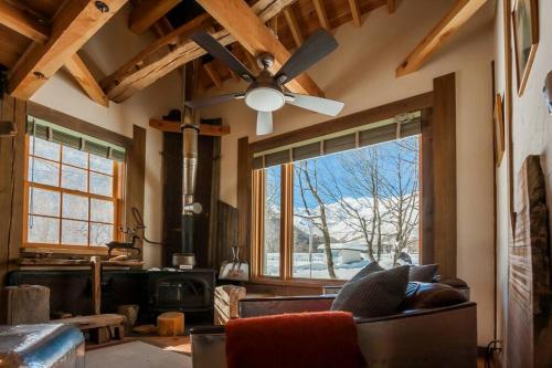 AGS Chalet