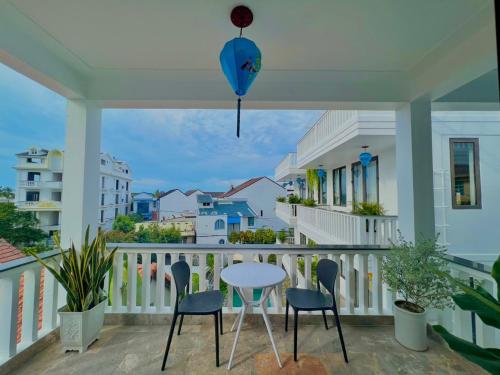 Balkón nebo terasa v ubytování Hilary Boutique Villa Hội An