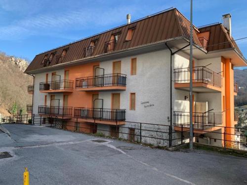 SKI AND OUTDOOR HOUSE, Frabosa Sottana (updated prices 2024)