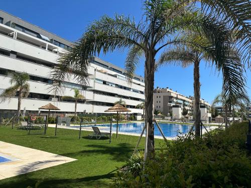 Alamar 3 bed penthouse beach side