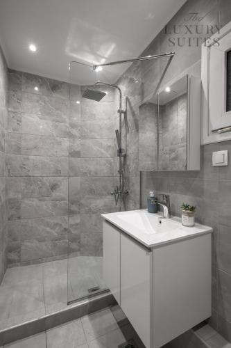 Mavili, The Luxury Suites