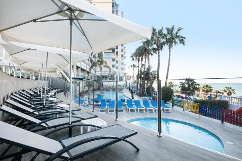 Bazén v ubytovaní Hotel Best Benalmadena alebo v jeho blízkosti
