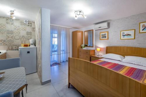 Apartments Nadica