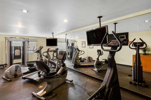 Best Western Rose Quartz Inn – Photos 3
