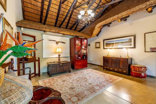 Un lugar para sentarse en Phelwana Game Lodge