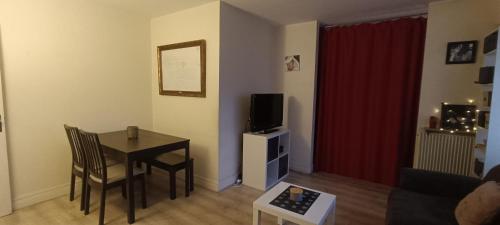 Appart 4 personnes 36 m²/Terrasse 12m²/Paris 14