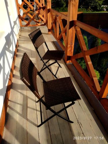 Un balcón o terraza en NestG Guest House
