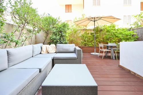 Sam's Journey 4BR Garden by HolyGuest