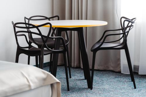 Foto dalla galleria di Family Apartments by ASTORIA Hotel & Medical Spa a Karlovy Vary