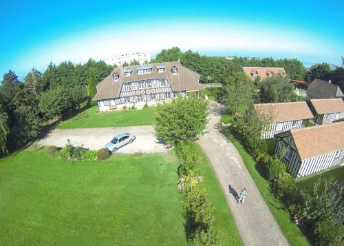 Golf Hotel – Photos 3