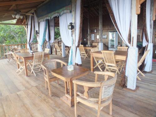 Restaurace v ubytování Cocohuts Hotel