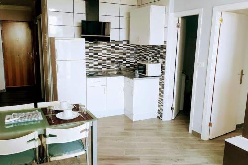 La Palmera 311 by CASAS COCODRILO