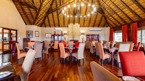 Χώρος καθιστικού στο Pestana Kruger Lodge