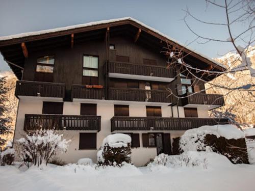 Superbe 3 pièces Chamonix - Jardin privé - Parking - Animaux admis