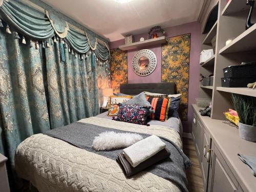 Detached house a room B in Essex