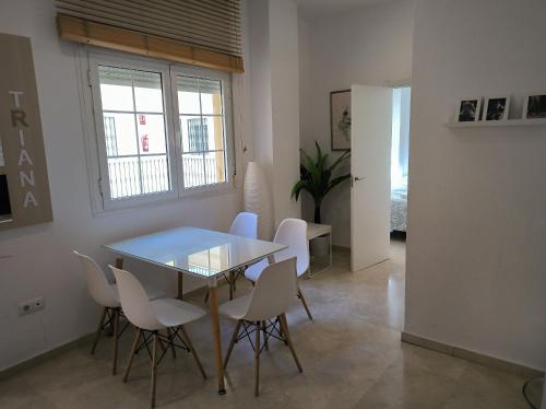 TRIANA 2 DORMITORIOS