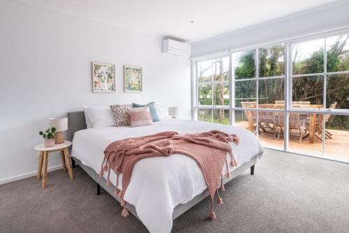 Ένα ή περισσότερα κρεβάτια σε δωμάτιο στο Lansdown House Blairgowrie