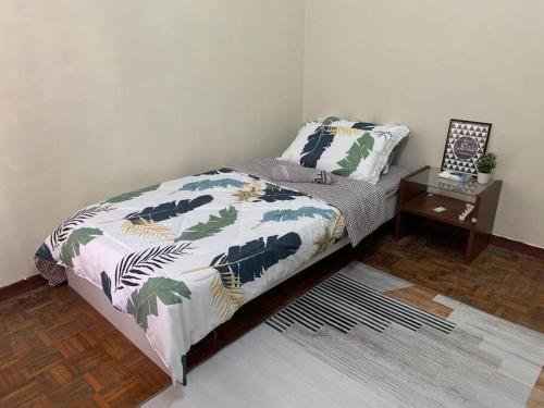 Postel nebo postele na pokoji v ubytování Tulip Hijau Homestay - Bukit Beruntung - 4Bedrooms