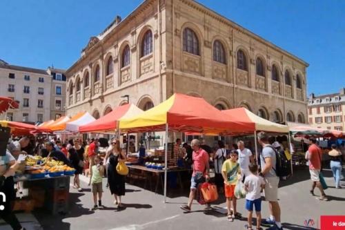 Επισκέπτες που μένουν στο L'Escapade Bohême