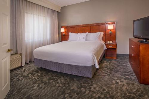 Sonesta Select Charlotte University Research Park Image