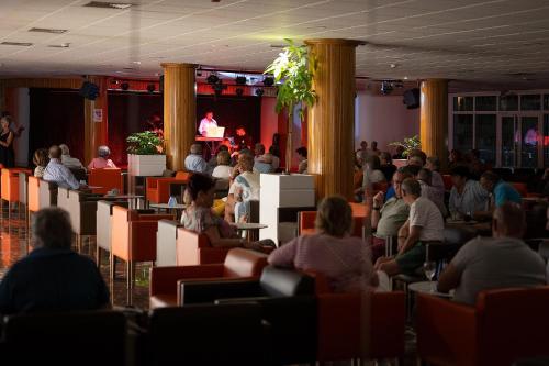 Clientes alojados en Hotel Poseidon Playa