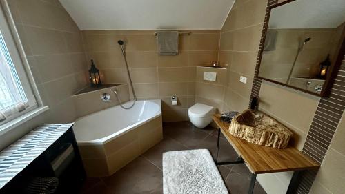 Koupelna v ubytování Residenz Bergjuwel