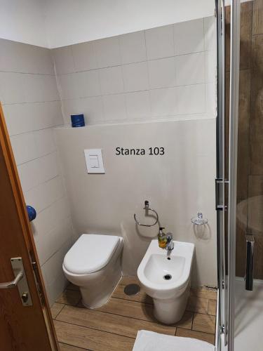 Koupelna v ubytování Hotel Pizboè