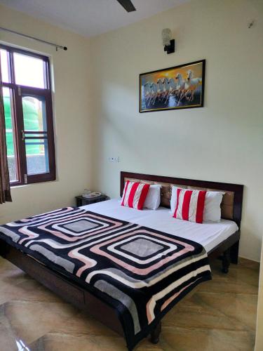 Gambar di galeri bagi Raahi Stay, Landing site Bir - Stay & Cafe di Bīr