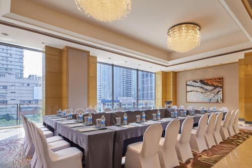 Kawasan bisnes dan/atau bilik persidangan di The Westin Ningbo