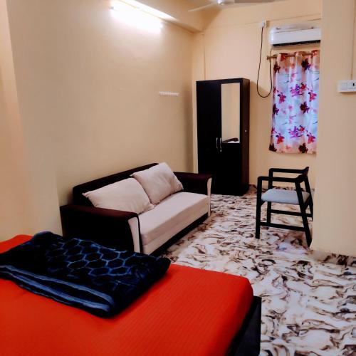 Shree Ram SIA Hotel an unit of shree ram sia trading and residencyにあるベッド