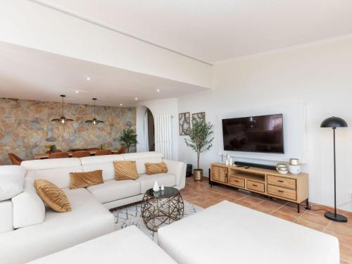Villa Panorama-2 by Interhome