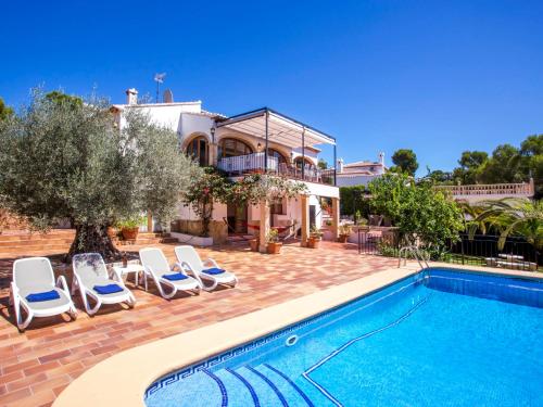 Holiday Home Villa Rubi by Interhome