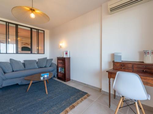 Apartment Les Grenadines-6 by Interhome