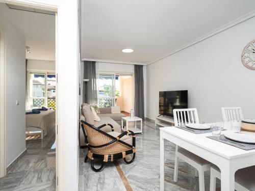 Apartment Lorcrimar III by Interhome